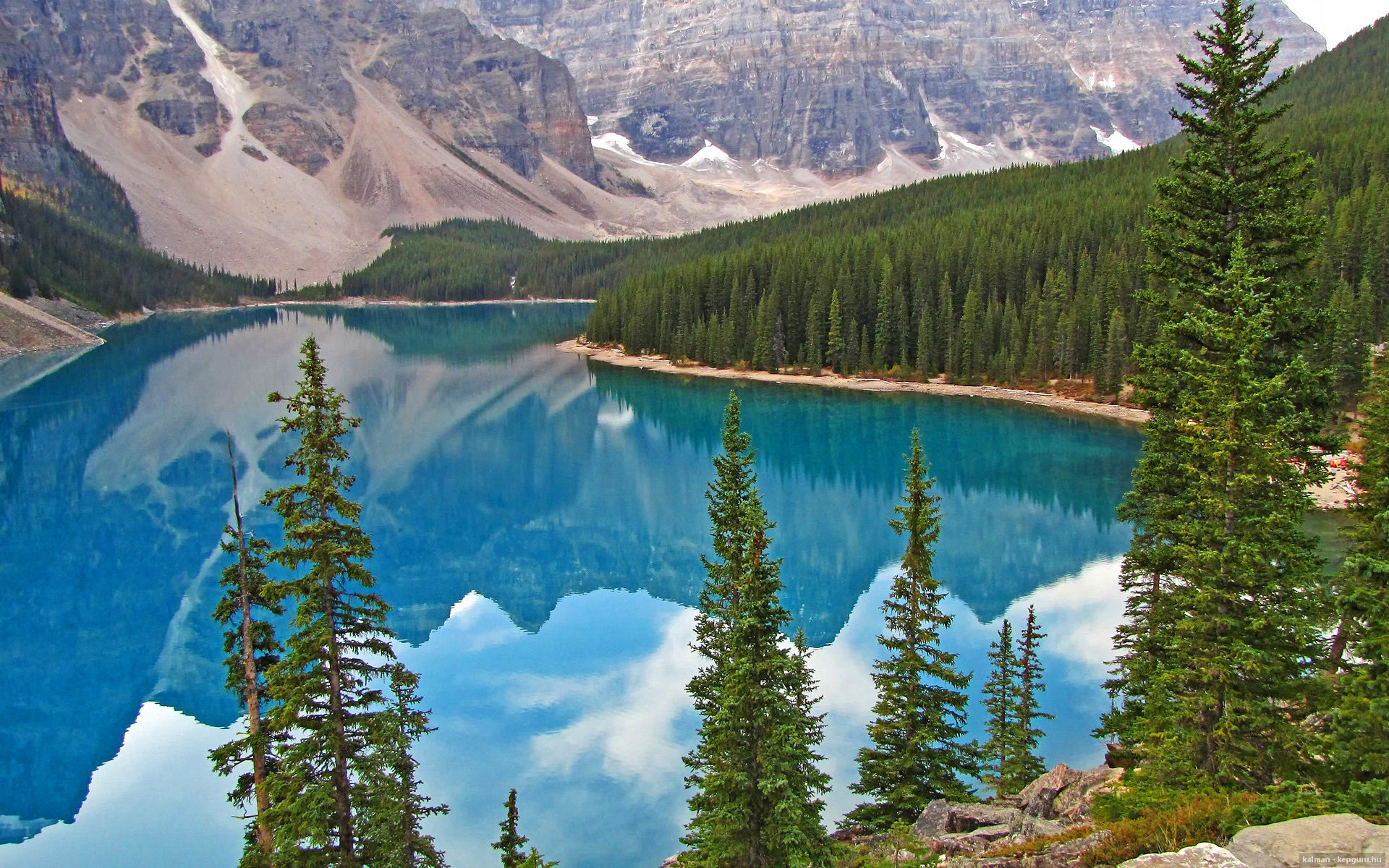 东契奇史诗之夜空砍60+三双！底特律集体防线绞杀独行侠天骄